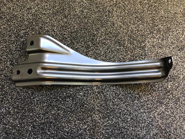 Rf Bumper Stay Lower