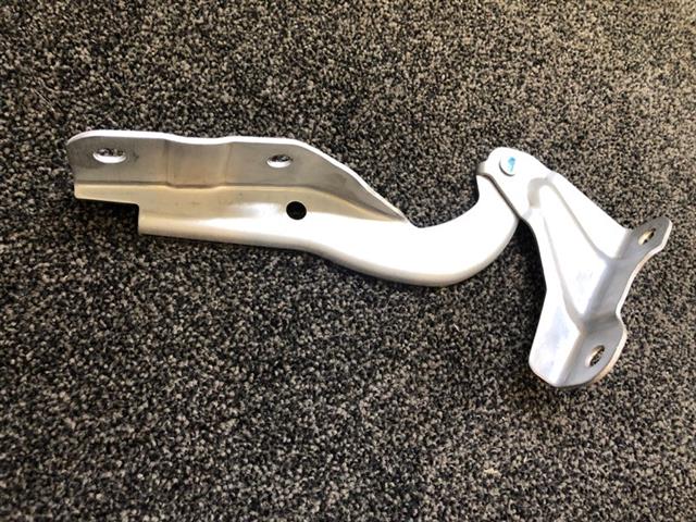 R Bonnet Hinge 