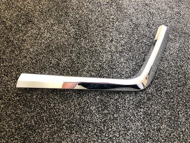 Rh Front Bumper Garnish Lower