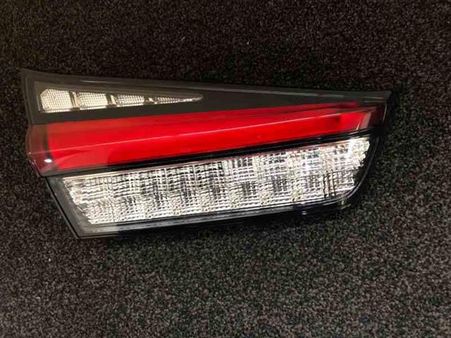 L Tailgate Light