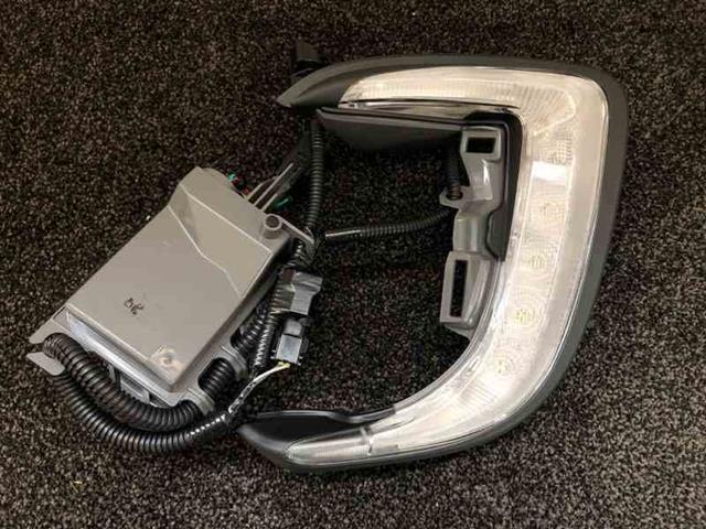 L Daytime Running Light