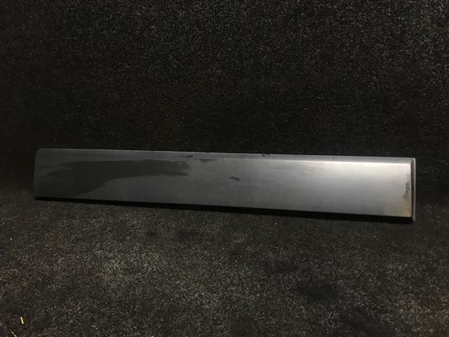 R Side Load Door Mould