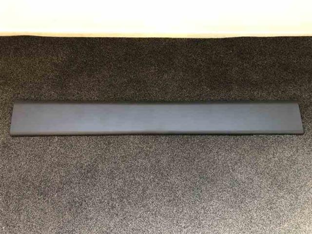 Lr Door Moulding
