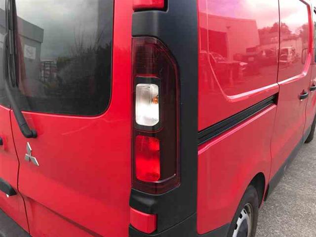 R Tail Light