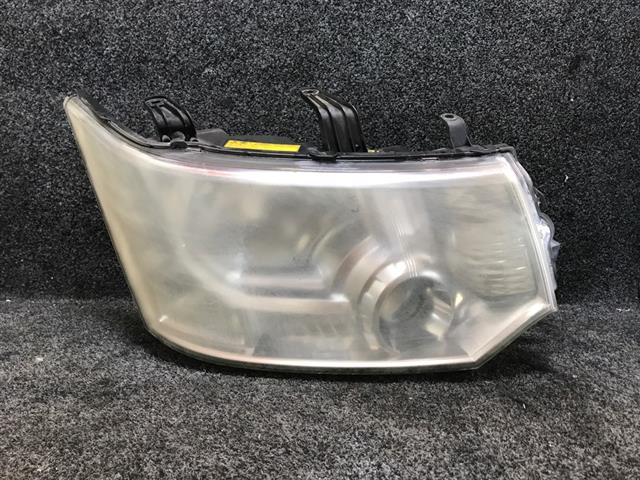 R Headlight (hid)
