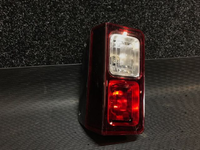 Lr Bumper Light