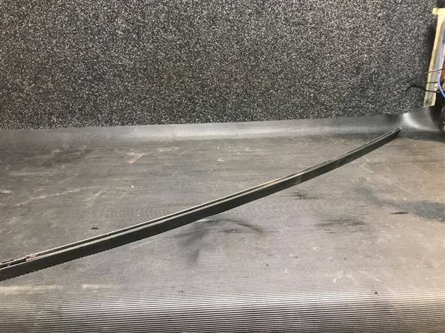 Rf Door Glass Guide Channel