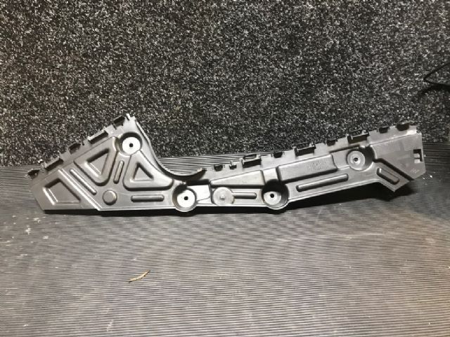 Rr Bumper Retainer