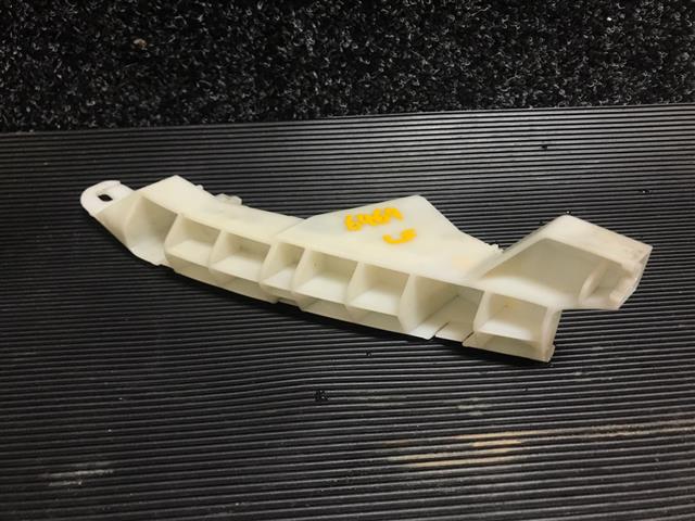Lf Bumper Retainer