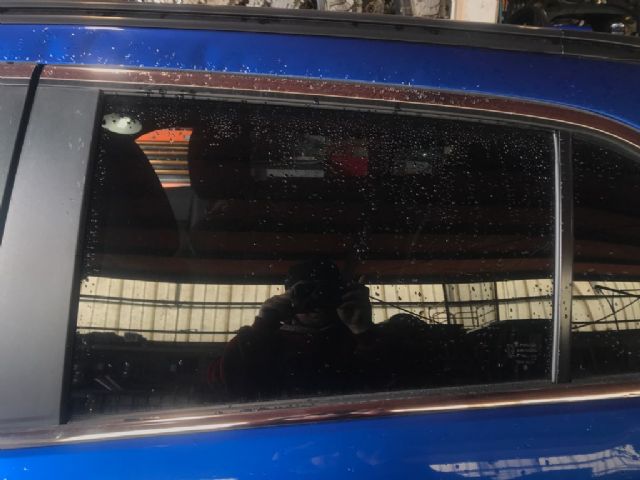 Lr Door Glass
