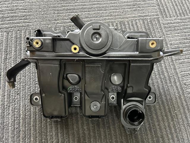 Engine Vacuum Tank