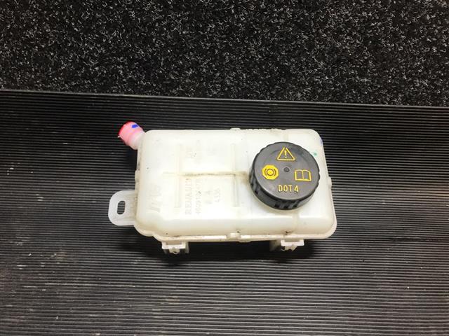 Brake Reservoir Bottle