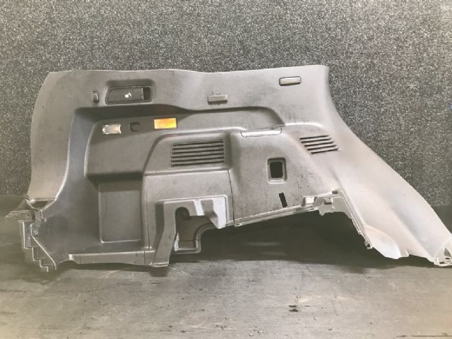 Lr Guard Inner Trim