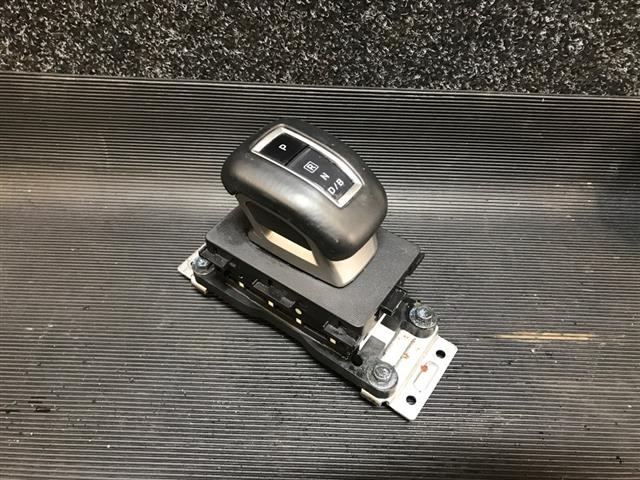 Gear Knob (oem)