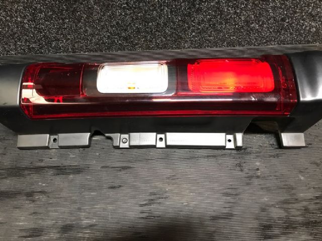 R Tail Light