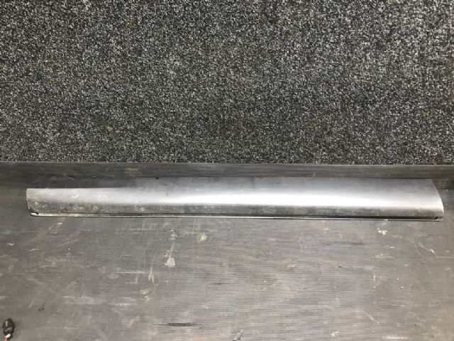 Lf Lower Door Moulding