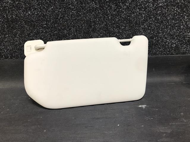 Rh Sunvisor