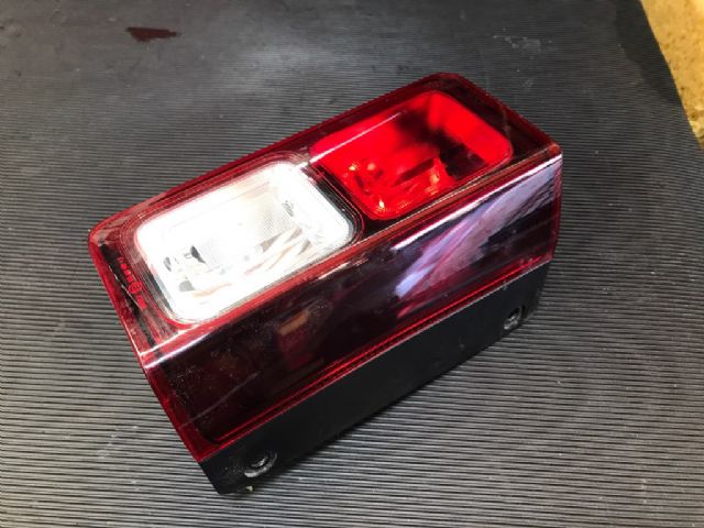 Lr Bumper Light