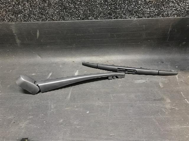 Rear Wiper Arm