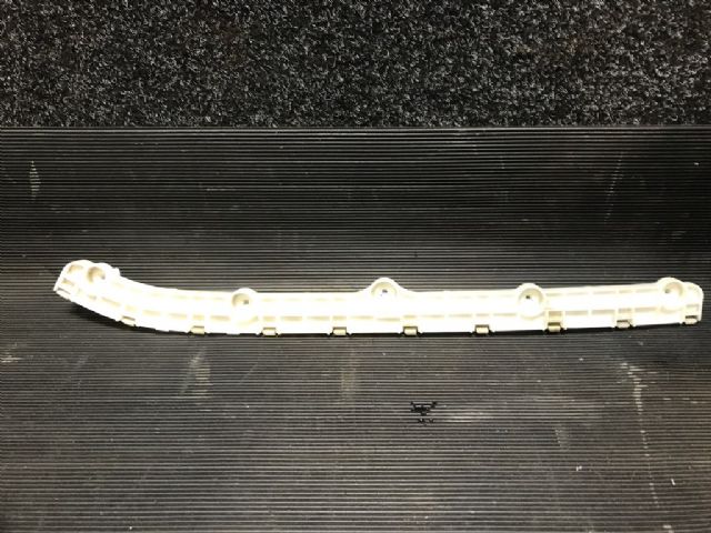 Rr Bumper Retainer
