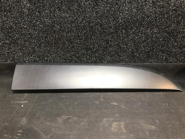 Rf Lower Door Moulding