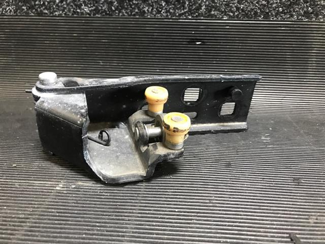 L Side Door Middle Rollers