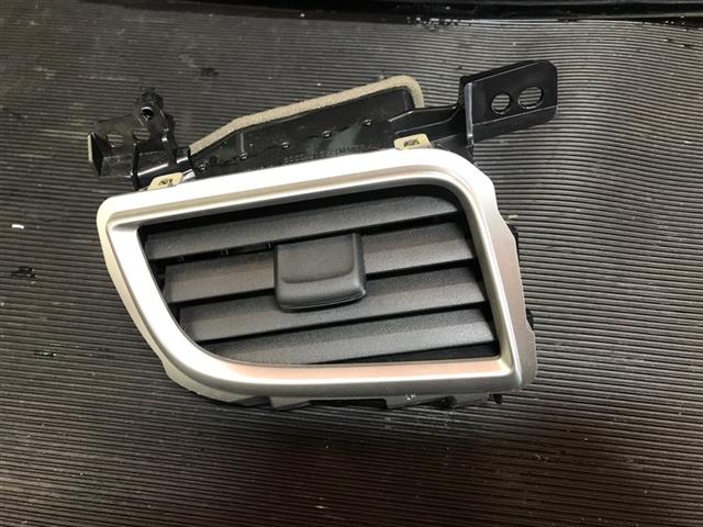 Lh Dash Air Vent