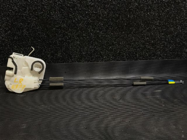 Lr Door Lock Mechanism