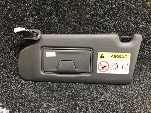 Lh Sunvisor