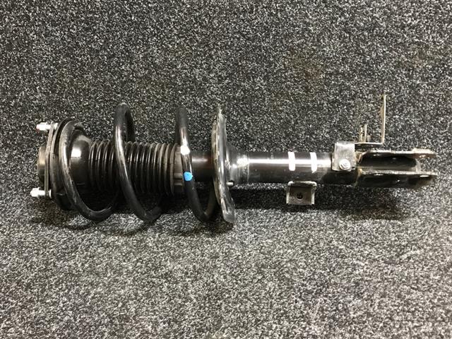 Rf Strut