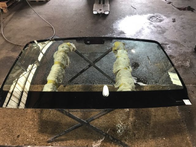 Front Windscreen Glass