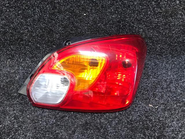 R Tail Light