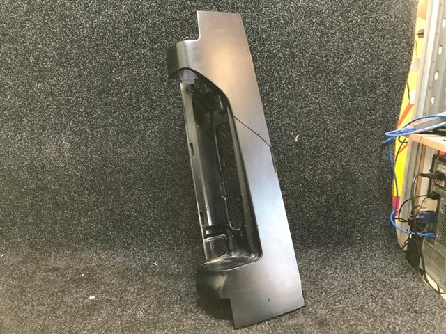 R Tail Light Moulding