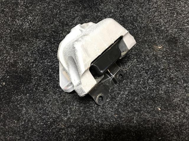 Left Engine Mount