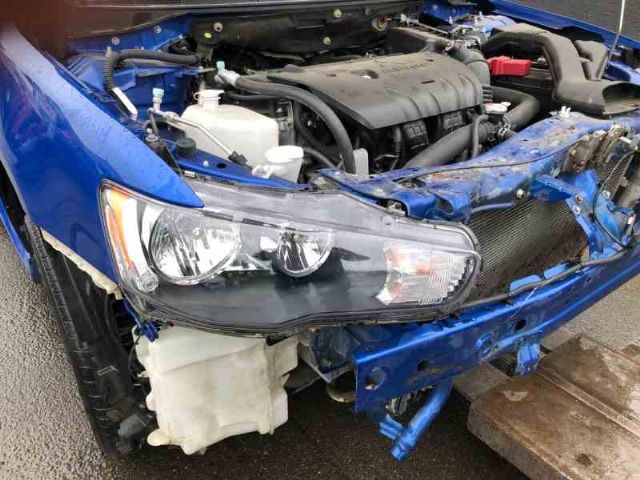 R Headlight (halogen)