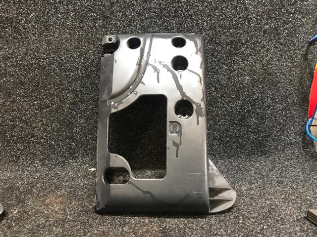 Rear Bumper Retainer Lr