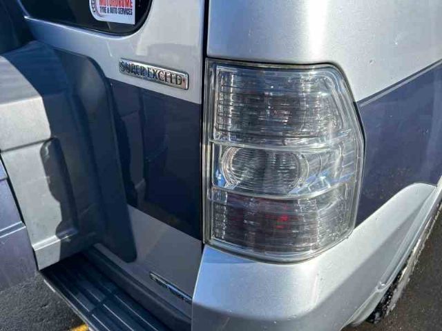 R Tail Light