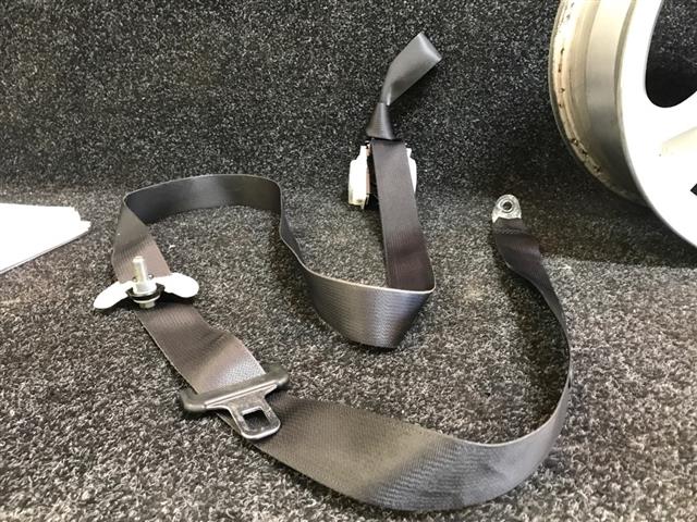 Lr Seat Belt