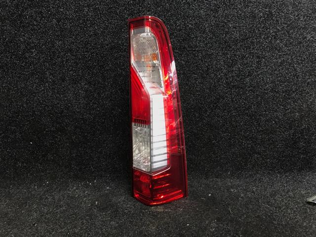 R Tail Light
