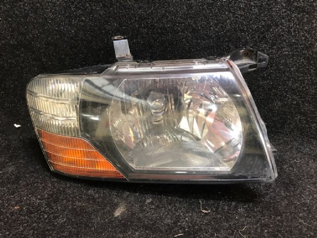 R Headlight (hid)