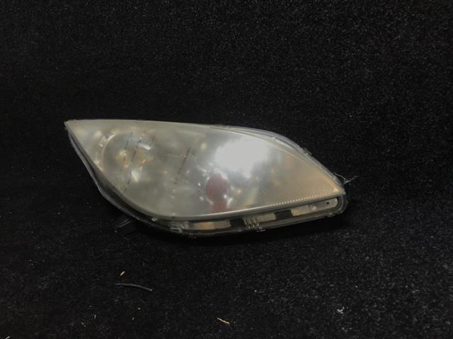 R Headlight (halogen)