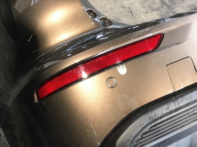 Lr Bumper Reflector