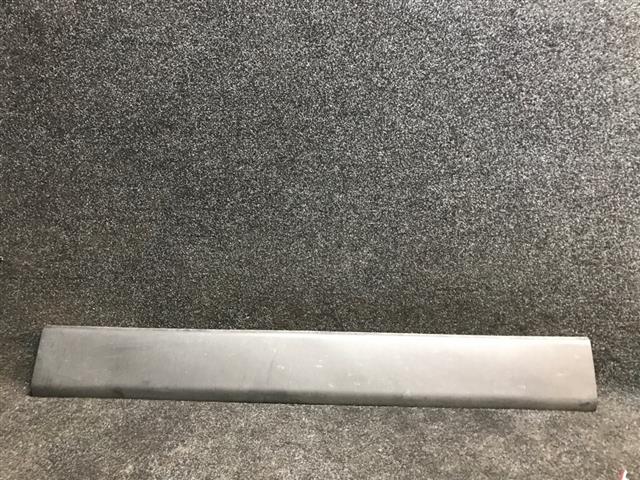 Lr Door Moulding