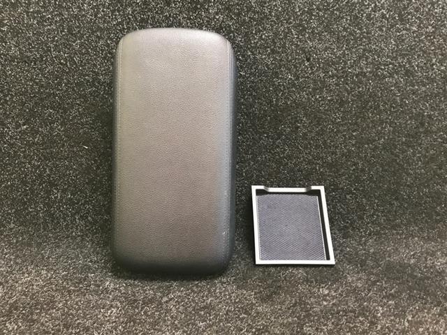 Centre Console Lid Only