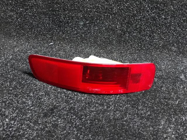 Lr Bumper Reflector