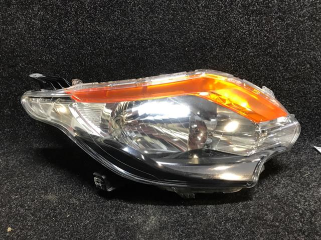 R Headlight (halogen)