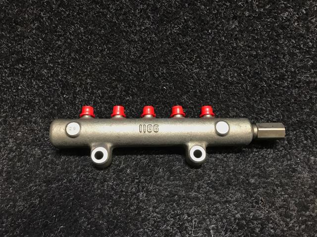 Fuel Injector Rail