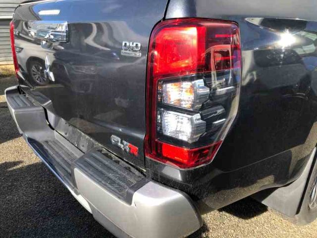 R Tail Light (led)