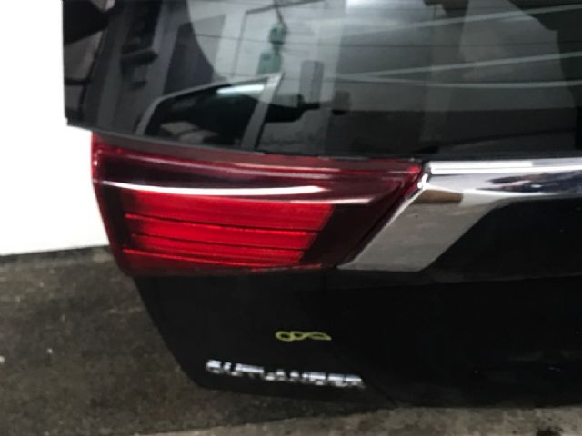L Tailgate Light