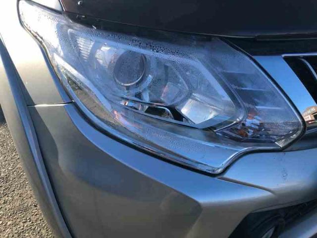 R Headlight (hid)